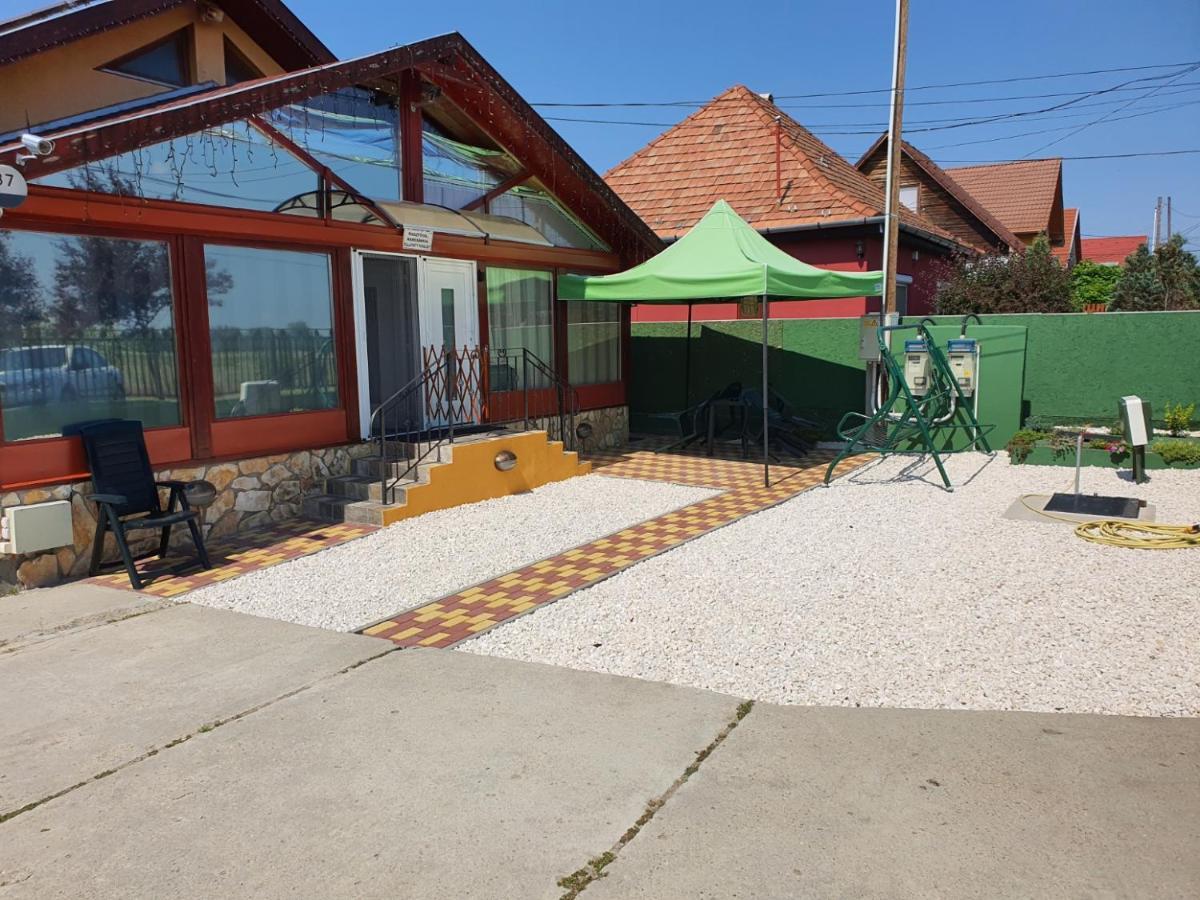 Appartement Family Friendly Gyál Extérieur photo