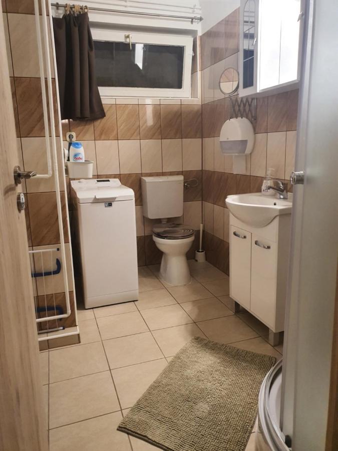 Appartement Family Friendly Gyál Extérieur photo