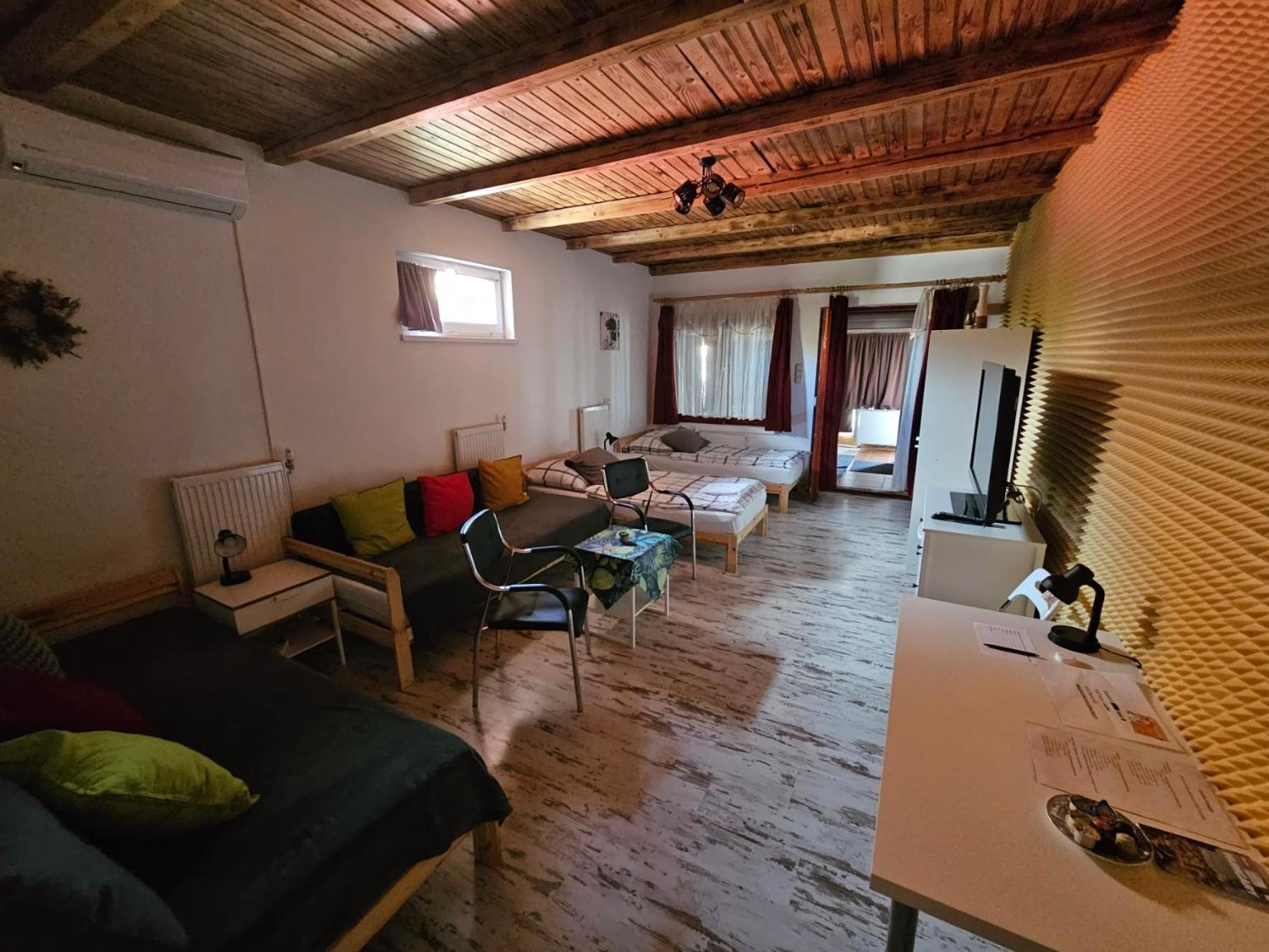 Appartement Family Friendly Gyál Extérieur photo