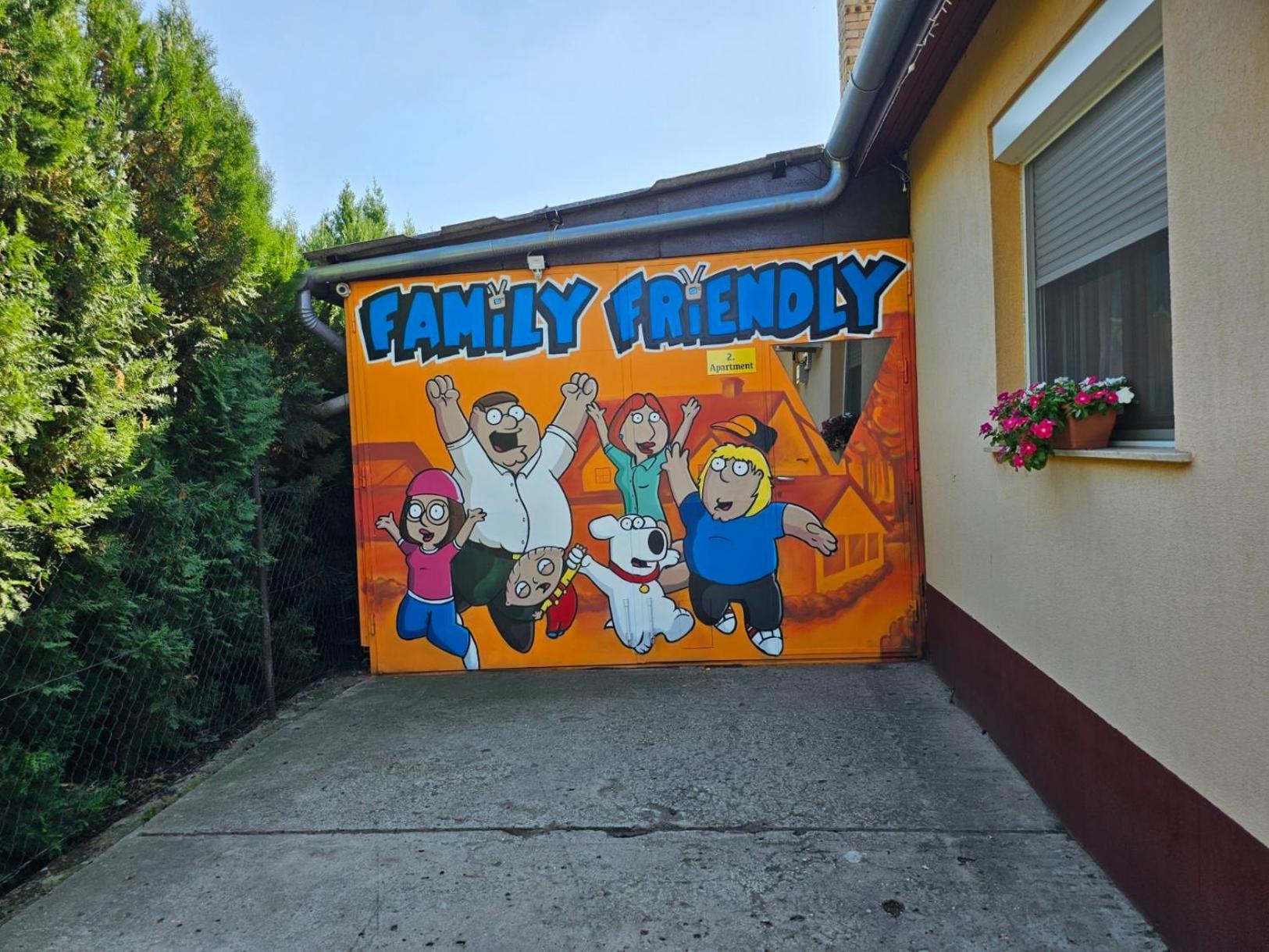 Appartement Family Friendly Gyál Extérieur photo